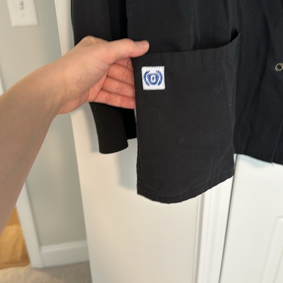 University of Georgia Bulldogs Unisex Scrub Jacket Size Small *see fit details - Picture 4 of 6